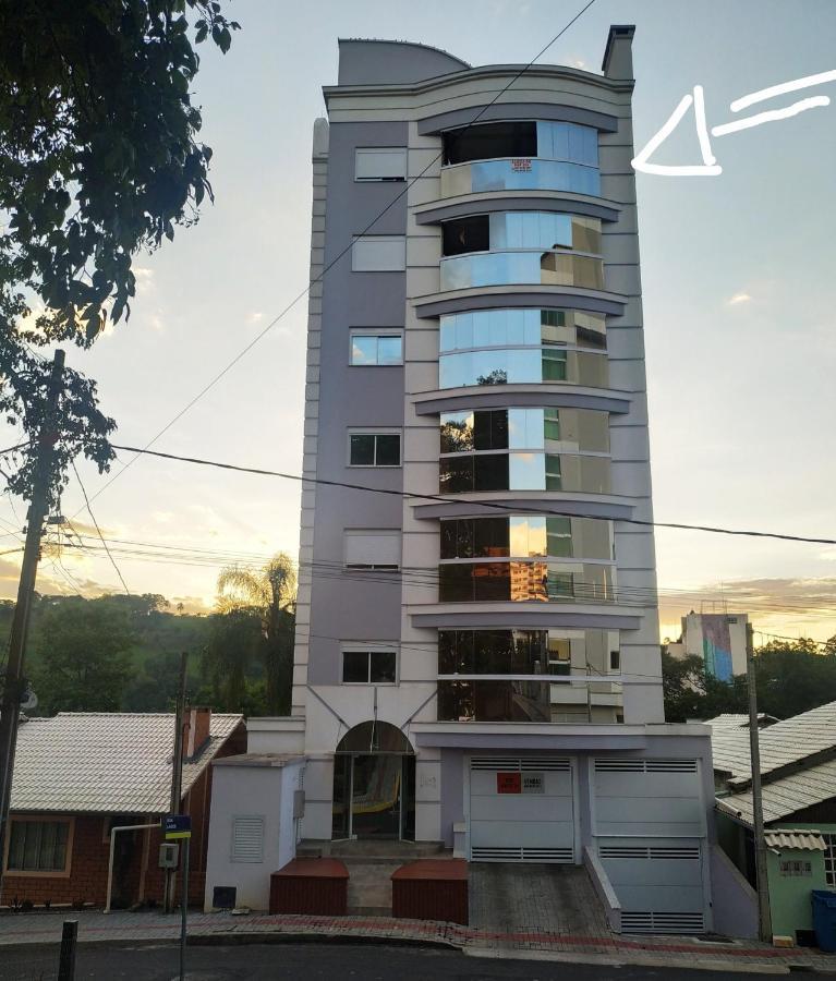 Melhor Vista E Localizacao Nas Termas بيراتوبا المظهر الخارجي الصورة